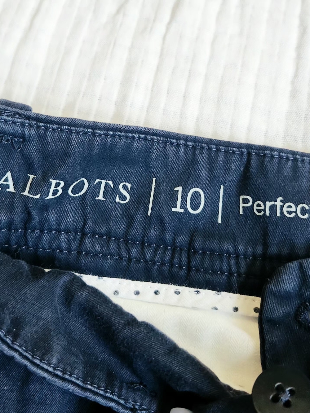 Talbots Navy Perfect Short - Picture 4 of 14